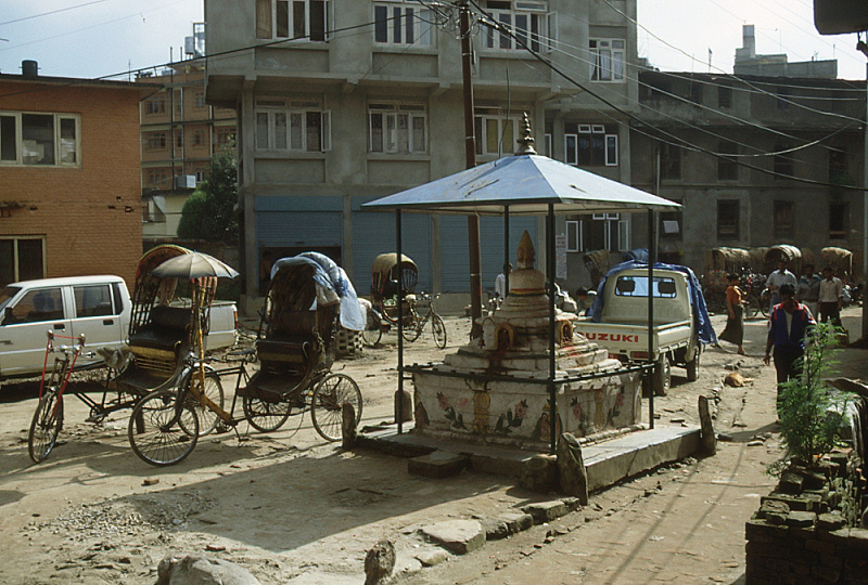 3_Kathmandu, pleintje voor het hotel.jpg